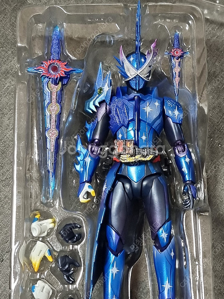 shf 가면라이더 크로스세이버 개봉--0