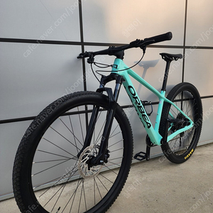 2023년식 오베아 알마 M51 카본 MTB 판매합니다.