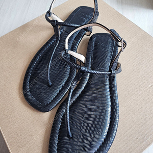 시에 sie 노아 플랫 샌들 235