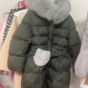 룰라비 구스 다운 120 폭스퍼 트리밍