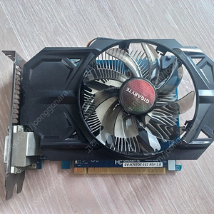 기가바이트 GTX750 그래픽카드