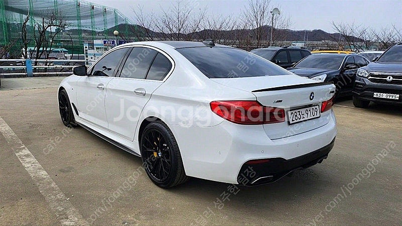 BMW 5시리즈 중고 BMW 530i 중고 5시리즈 중...--4