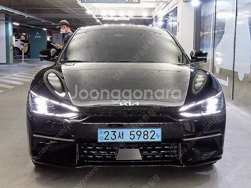 EV6 중고 EV6 중고차 검정색 2023년식 22,3...--2