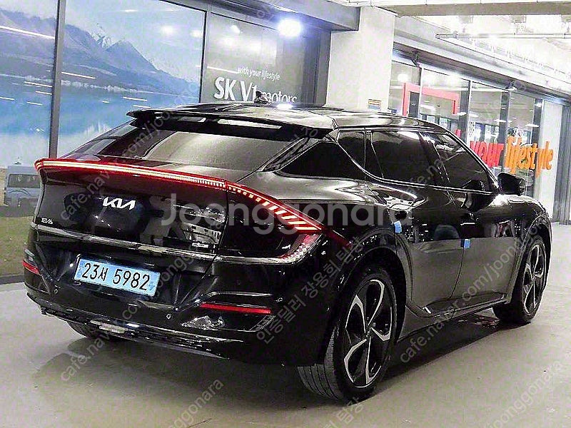 EV6 중고 EV6 중고차 검정색 2023년식 22,3...--4