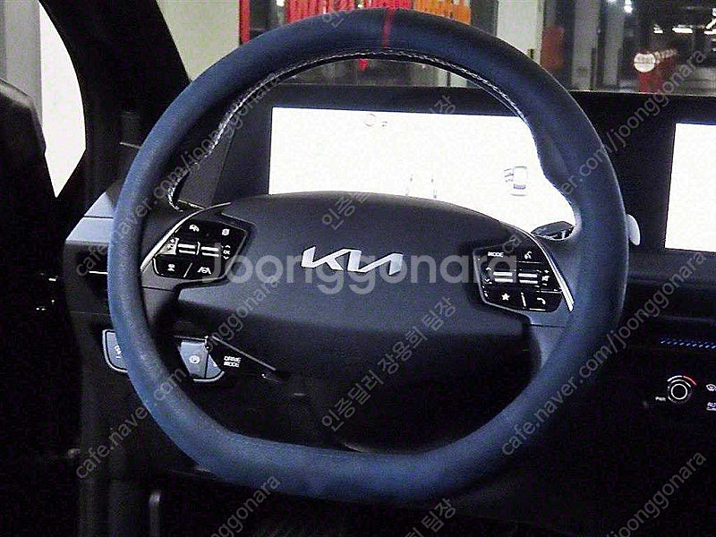 EV6 중고 EV6 중고차 검정색 2023년식 22,3...--8