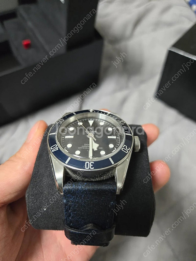 튜더 블랙베이 41mm--5