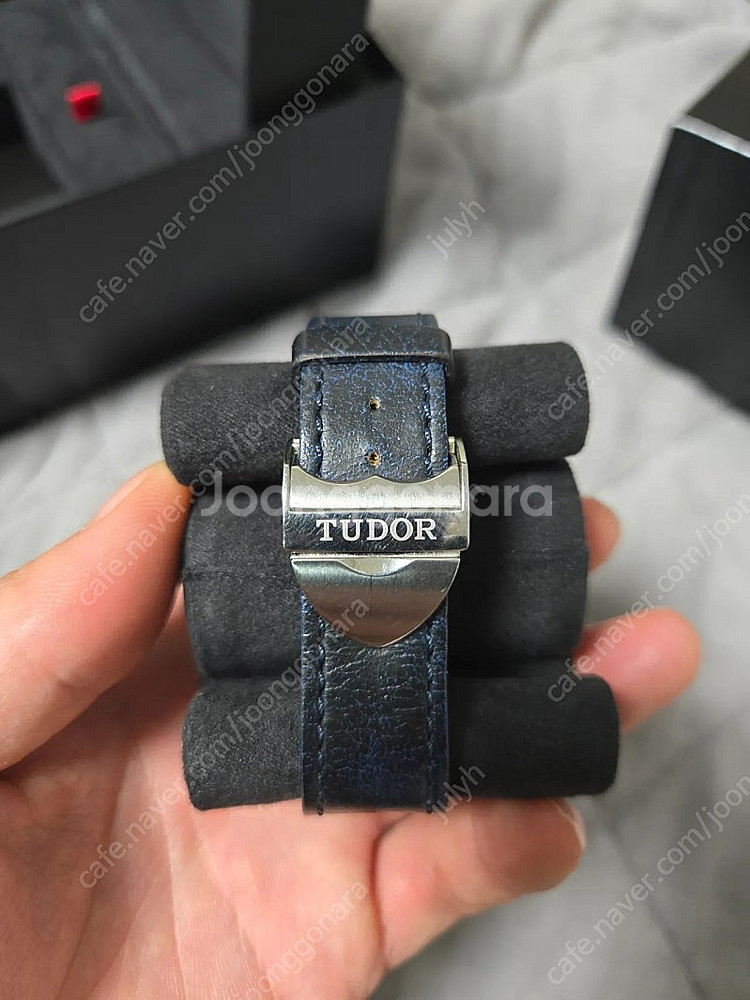 튜더 블랙베이 41mm--6