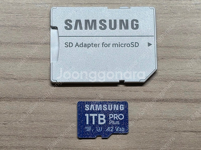 삼성 마이크로 SD카드 프로 플러스 1TB 판매합니다.--2