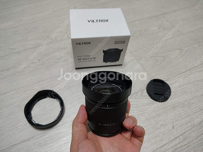 소니용 빌트록스 40mm 2.5 팝니다.--2