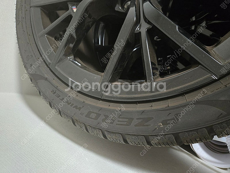 BMW G30 5시리즈 845M 블랙 19인치 정품 윈...--0