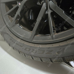 BMW G30 5시리즈 845M 블랙 19인치 정품 윈터 휠 타이어 세트