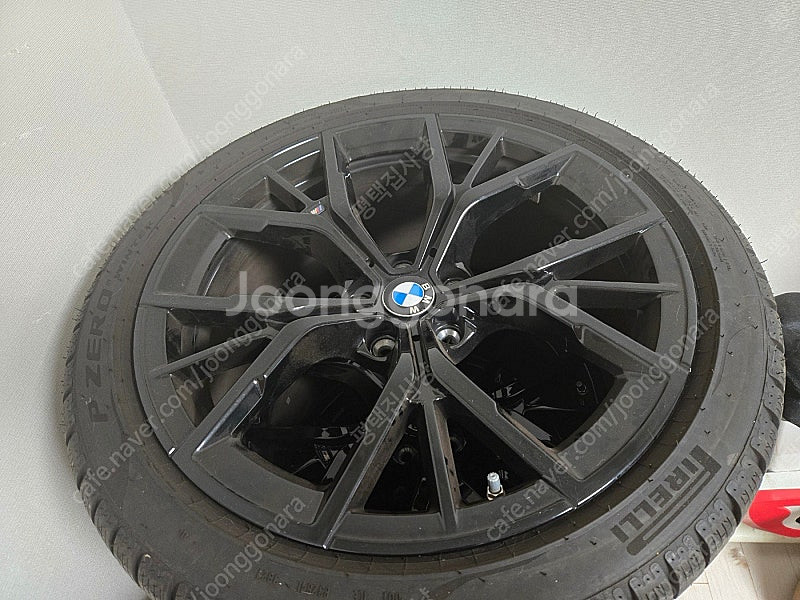BMW G30 5시리즈 845M 블랙 19인치 정품 윈...--1