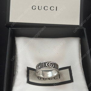 구찌 더블G 링 팔아요 19호