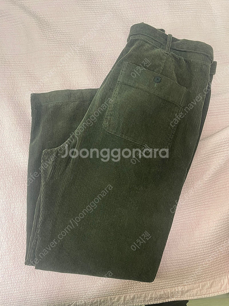 도큐먼트 카키 코듀로이 팬츠 L--0