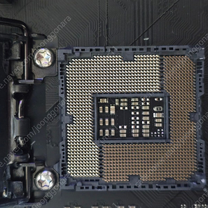 asus maximus xi hero z390
