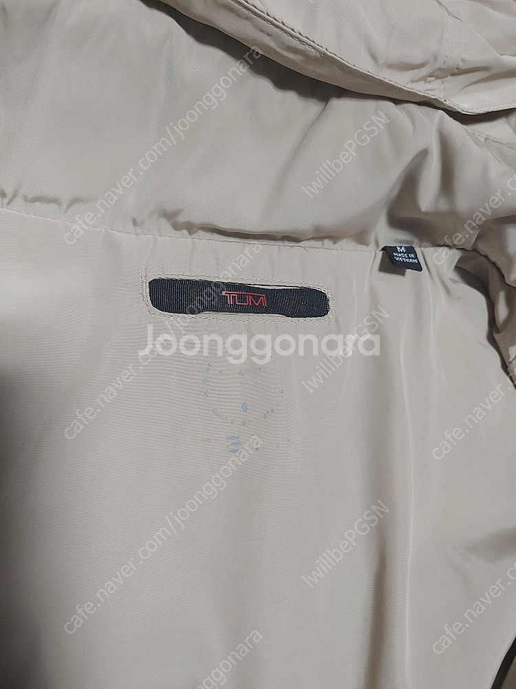 투미 정품 베이지 윈드 자켓--2