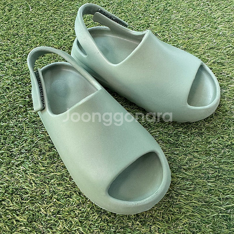 (거의 새것) 키즈 샌들 190mm--3