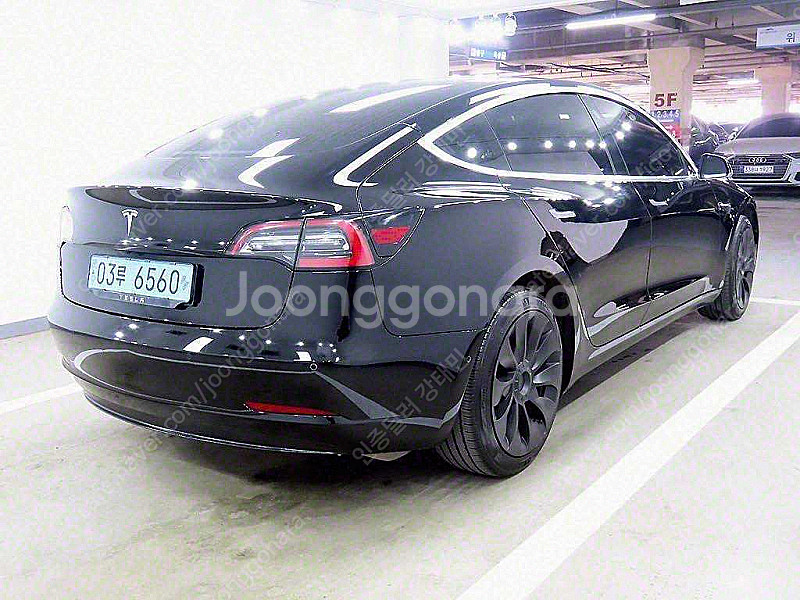 테슬라 모델 3 스탠다드 레인지 플러스 중고차 판매합니...--3
