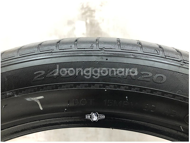 중고타이어 한국타이어 벤투스S2AS 245/45R20 ...--4