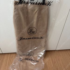 자스민케이 슬릿 스커트 카멜 색상 S