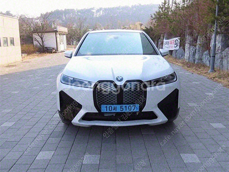 BMW iX 중고 iX 2023년식 18,216km x...--0