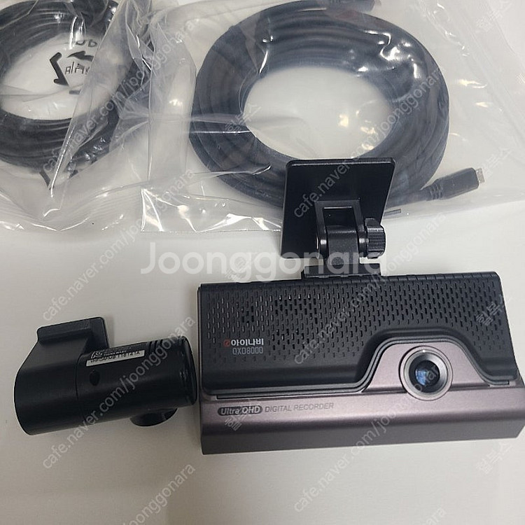 아이나비 블랙박스 qxd8000 싸게팝니다.--0
