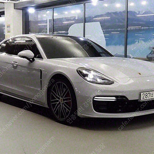 외제차 중고 포르쉐 파나메라 2020년식 61,891km 4.0 GTS 중고자동차