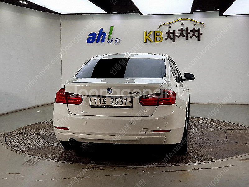 BMW 3시리즈 (F30) 320d 선착순 판매합니다 ...--2