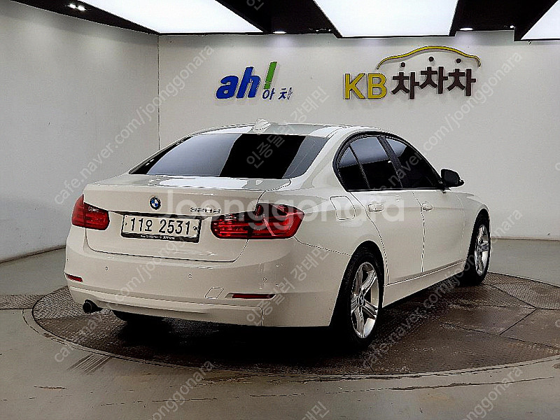 BMW 3시리즈 (F30) 320d 선착순 판매합니다 ...--3