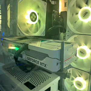 라이젠7 7800x3d 4070ti su컴퓨터