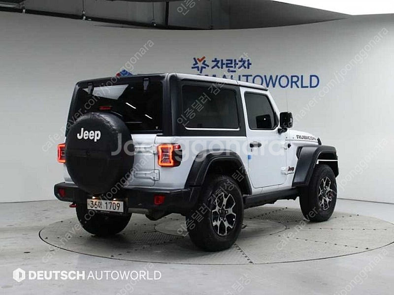 지프 랭글러 중고 랭글러 루비콘 중고 흰색 2019년식...--3