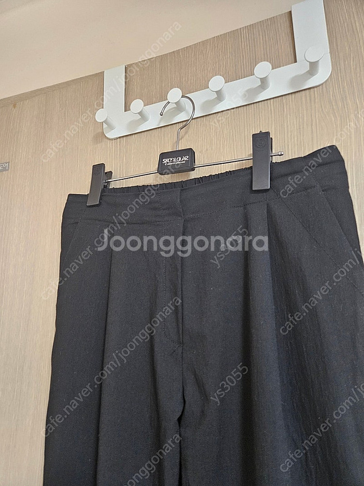 고퀄리티 팬츠 판매합니다--1
