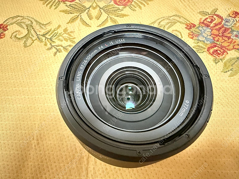 캐논 RF 24-105mm F4 L 렌즈 새제품급 팝니...--2