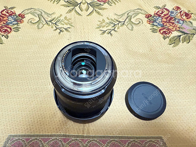 캐논 RF 24-105mm F4 L 렌즈 새제품급 팝니...--3