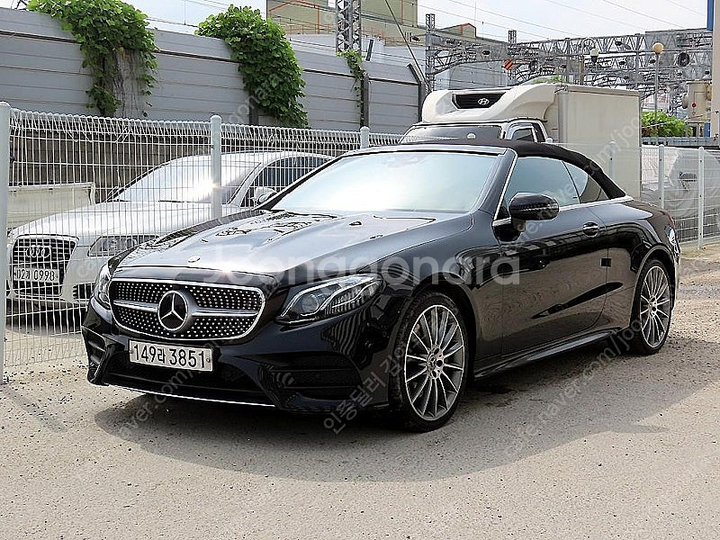 검정색 벤츠 E클래스 중고 W213 E450 카브리올레...--8