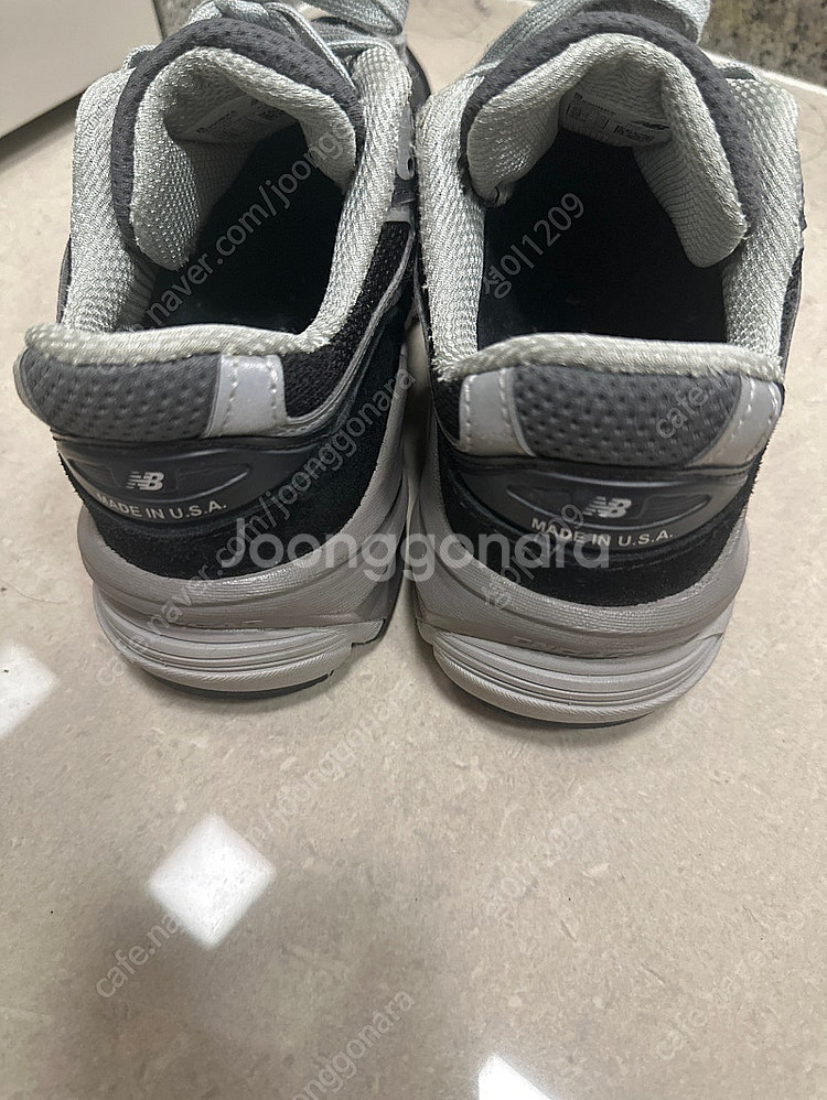뉴발란스 990v6 230--4