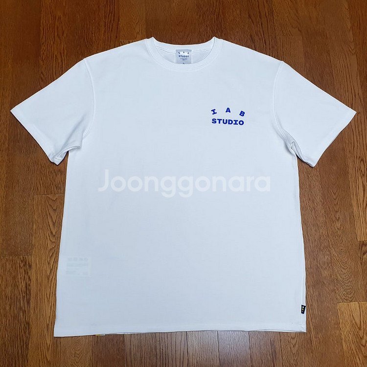 [XL] 아이앱 스튜디오 10주년 티셔츠 화이트 새제품...--0