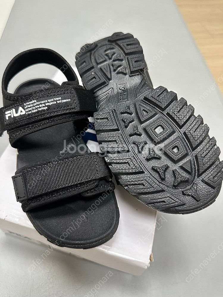 FILA 샌들--1