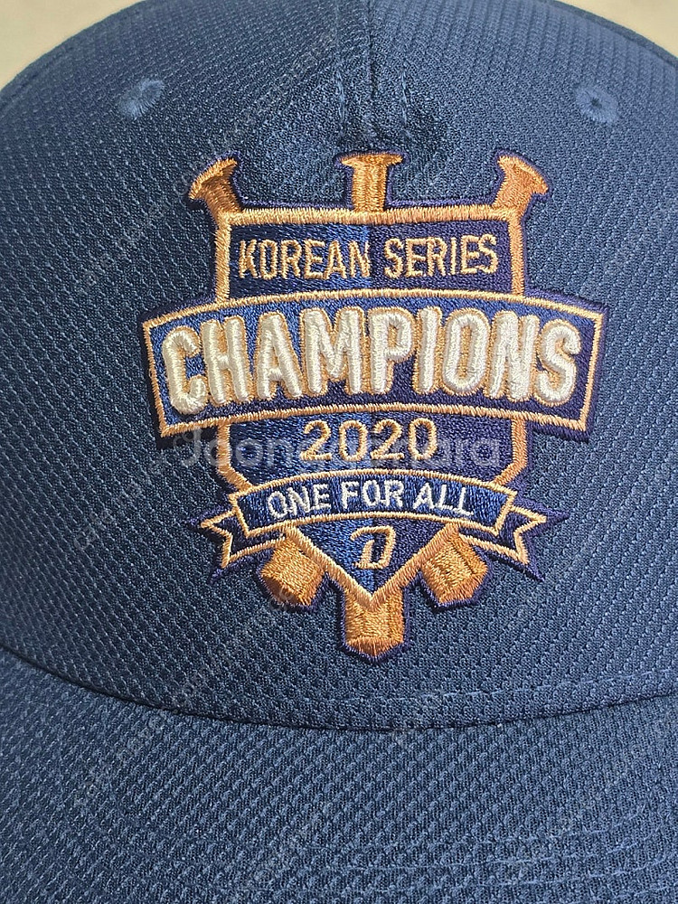 NC 다이노스 한국시리즈 우승 모자 프로야구 XL도 잘...--1