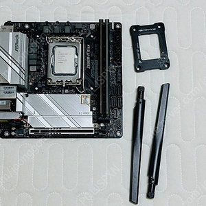 12600k z690m itx 삼성 16gb 램 포함 판매