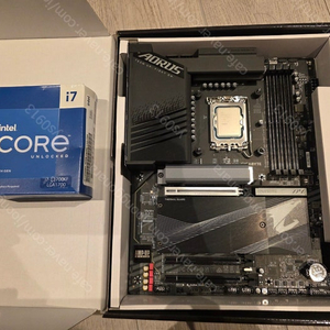 i7 13700kf + z790 어로스 엘리트