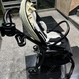 시크 더뉴롤리팝 유모차