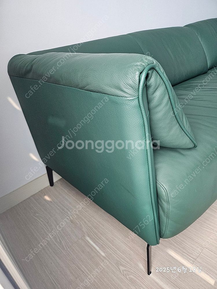 천연가죽.구스쇼파--1