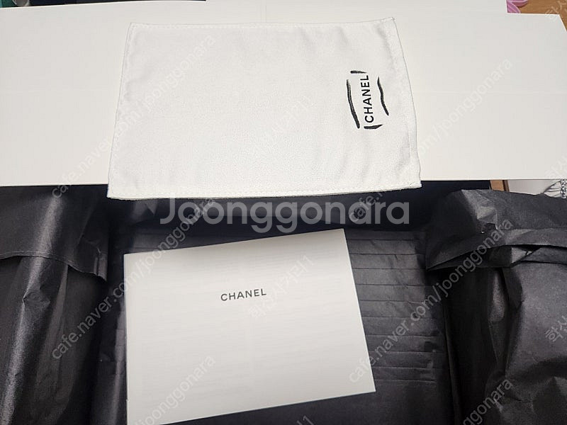 샤넬 클래식 스몰 은장 팝니다--6