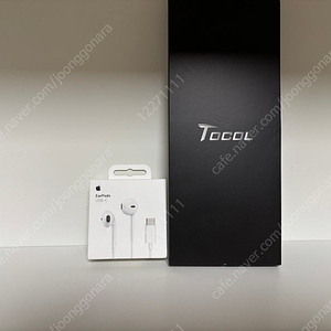 Apple 정품 USB-C 커넥터 EarPods MYQY3ZP/A+TOCOL 아이폰 15용 액정보호필름(군용 등급 깨짐 방지 HD 강화 유리 지문 간편한 설치 1팩