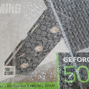 zotac rtx 5070 솔리드 미개봉 팝니다.