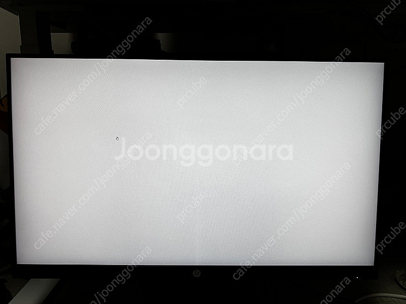 HP X32 QHD 32인치 165hz 모니터 팝니다--1