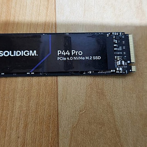 솔드라임 P44 PRO 2TB 판매합니다