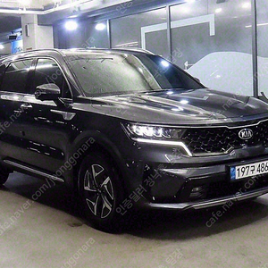 쏘렌토 중고 가격 쏘렌토 하이브리드 중고 쏘렌토 중고차 회색 2021년식 88,258km HEV 1.6 2WD 시그니처 중고차 시세