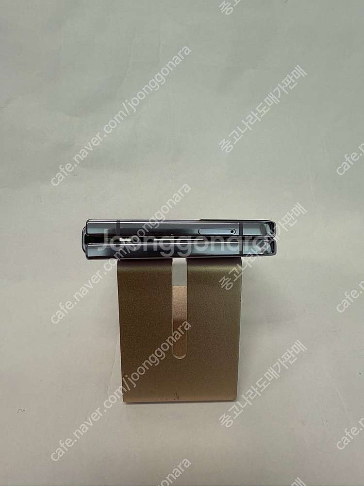 166992 갤럭시Z플립4 256GB SK 블랙 가성비...--8